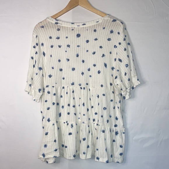Como Vintage off white stretchy/Flowy blouse - Picture 3 of 6
